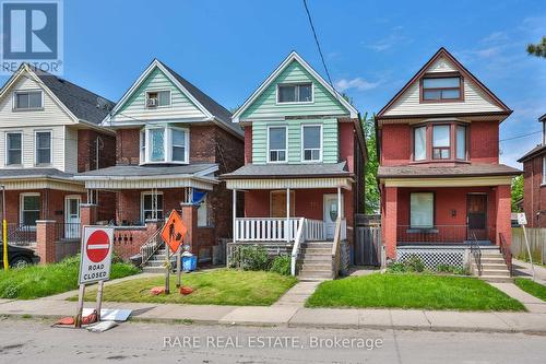 21 CHESTNUT AVENUE  Hamilton, ON L8L 6K5