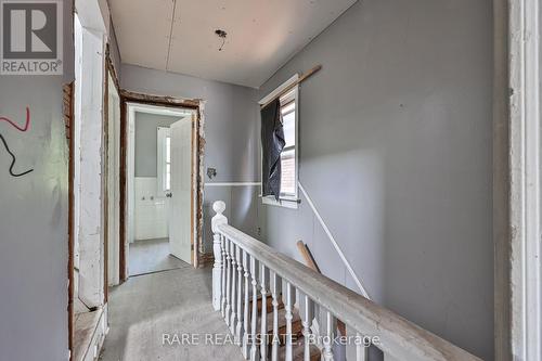 21 Chestnut Avenue, Hamilton, ON - Indoor Photo Showing Other Room