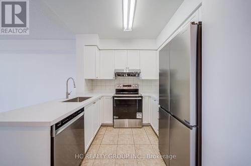 1411 - 5508 Yonge Street, Toronto, ON - Indoor Photo Showing Kitchen With Upgraded Kitchen
