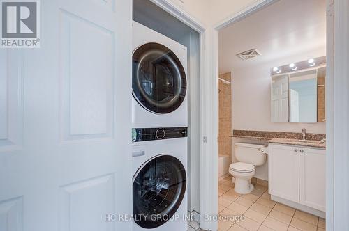 1411 - 5508 Yonge Street, Toronto, ON - Indoor Photo Showing Laundry Room