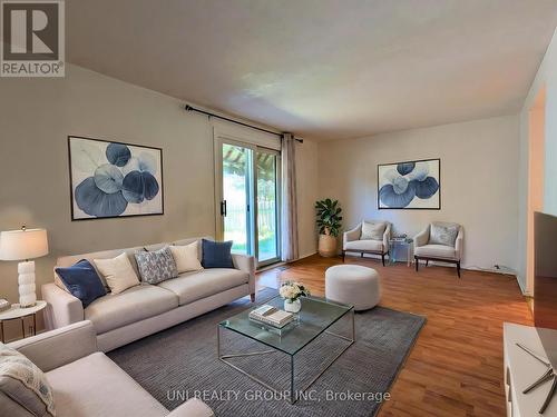 G - 1460 Heatherington Road, Ottawa, ON - Indoor Photo Showing Living Room