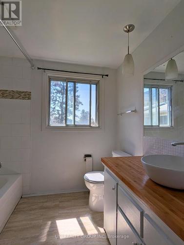 G - 1460 Heatherington Road, Ottawa, ON - Indoor Photo Showing Bathroom