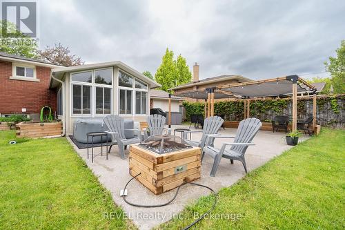 4480 Queensway Gardens, Niagara Falls (Morrison), ON - Outdoor With Deck Patio Veranda