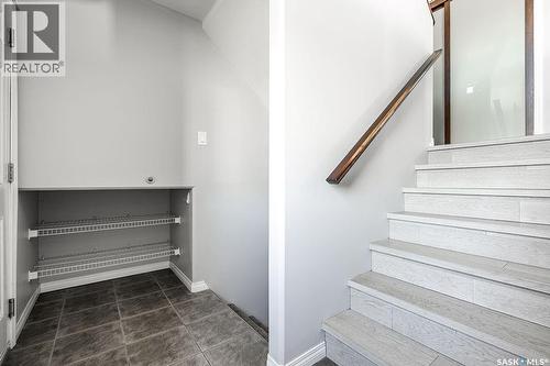 327 Roy Crescent, Saskatoon, SK - Indoor Photo Showing Other Room