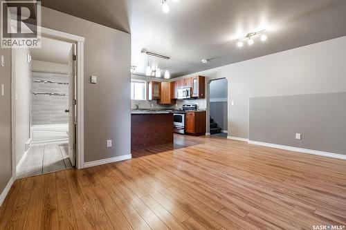327 Roy Crescent, Saskatoon, SK - Indoor