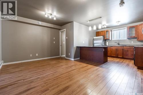 327 Roy Crescent, Saskatoon, SK - Indoor Photo Showing Kitchen
