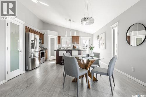 327 Roy Crescent, Saskatoon, SK - Indoor Photo Showing Dining Room