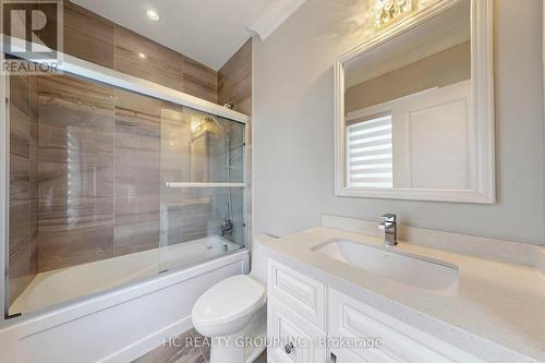 19 Michigan Drive, Toronto, ON - Indoor Photo Showing Bathroom