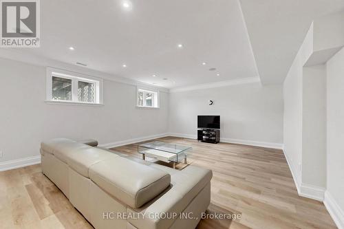 19 Michigan Drive, Toronto, ON - Indoor Photo Showing Other Room