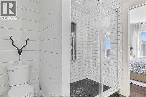 153 Adelaide Street, Essex, ON - Indoor Photo Showing Bathroom
