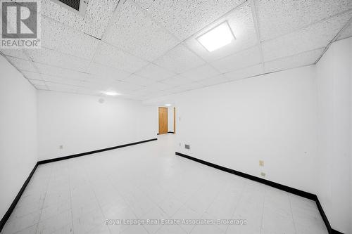 4084 Longo Circle, Mississauga, ON - Indoor Photo Showing Other Room
