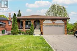 593A SCARLETT ROAD N Toronto, ON M9P 2S6