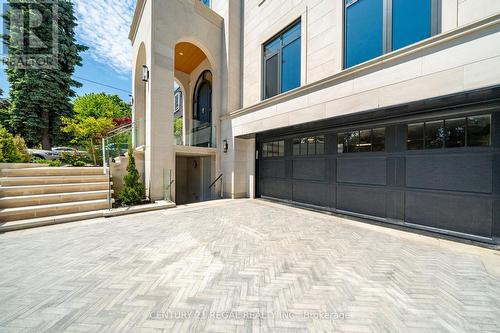 43 Wanless Crescent, Toronto, ON - Outdoor