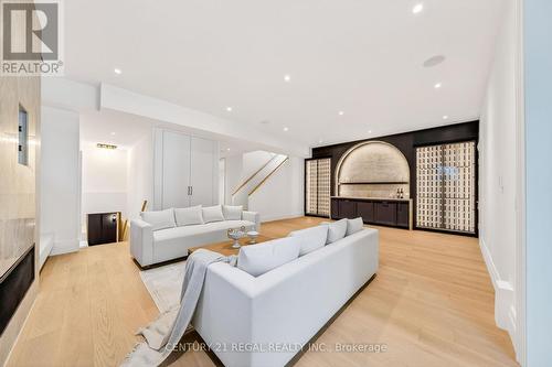 43 Wanless Crescent, Toronto, ON - Indoor