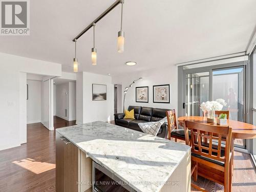 1406 - 110 Charles Street E, Toronto, ON - Indoor