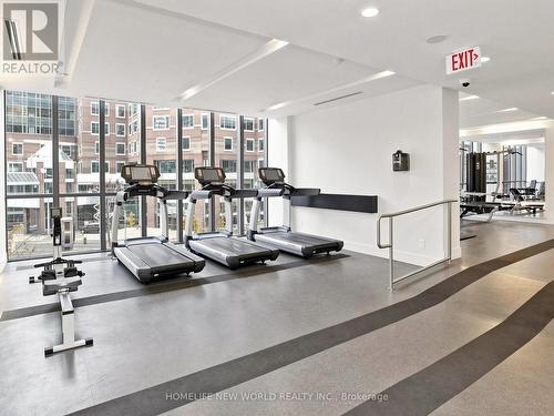 1406 - 110 Charles Street E, Toronto, ON - Indoor Photo Showing Gym Room