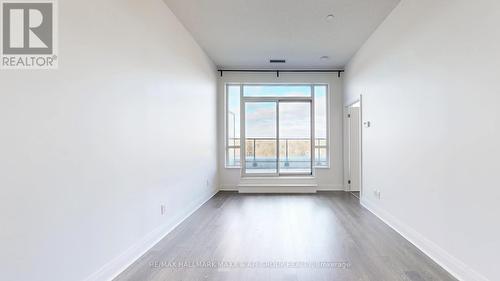 617 - 399 Spring Garden Avenue, Toronto, ON - Indoor Photo Showing Other Room