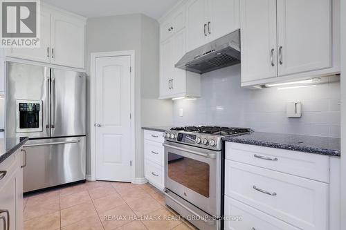 90 Stonewater Bay, Carleton Place, ON - Indoor Photo Showing Kitchen With Upgraded Kitchen