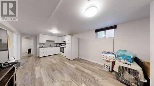 291 Kennedy Road E, Toronto, ON - Indoor