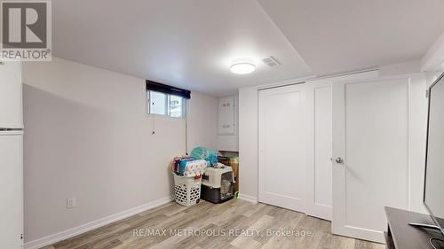 291 Kennedy Road E, Toronto, ON - Indoor Photo Showing Other Room