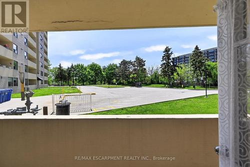 101 - 700 Dynes Road, Burlington, ON - 