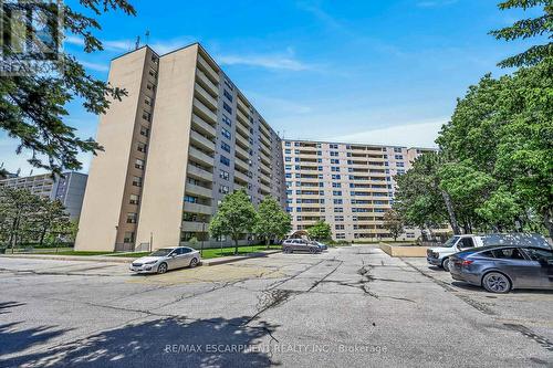 101 - 700 Dynes Road, Burlington, ON 