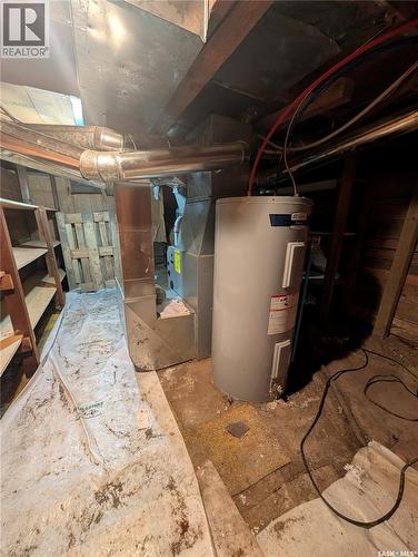 1105 9Th Street, Perdue, SK - Indoor Photo Showing Basement