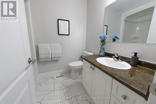 37 Marilyn Avenue N, Wasaga Beach, ON - Indoor Photo Showing Bathroom