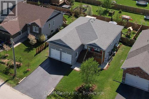 37 Marilyn Avenue N, Wasaga Beach, ON - Outdoor