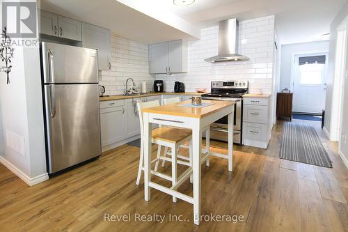 Apartment Kitchen - 37 Marilyn Avenue N, Wasaga Beach, ON - Indoor Photo Showing Other Room