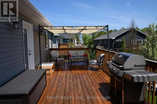 37 Marilyn Avenue N, Wasaga Beach, ON - Outdoor With Deck Patio Veranda With Exterior