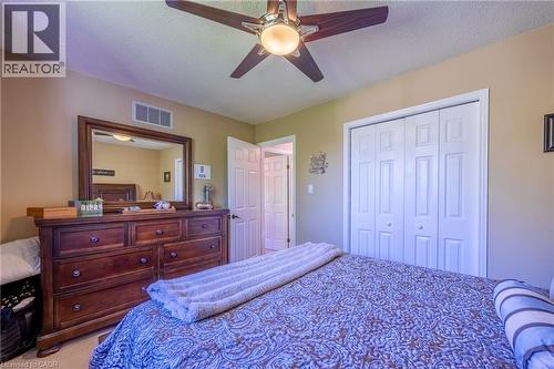 307 Orkney Street W, Caledonia, ON - Indoor Photo Showing Bedroom