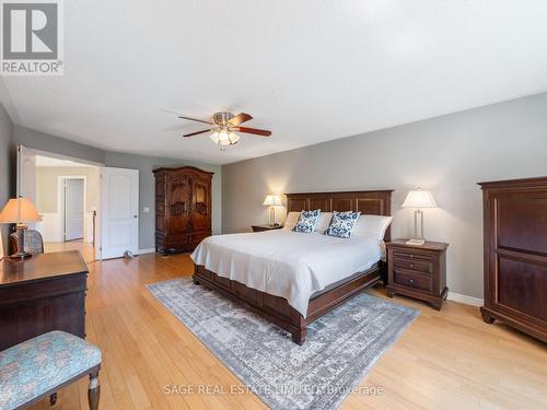 888 Cresta Rider Place, Newmarket, ON - Indoor Photo Showing Bedroom