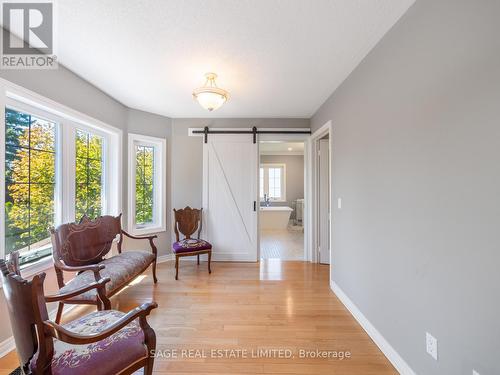 888 Cresta Rider Place, Newmarket, ON - Indoor Photo Showing Other Room