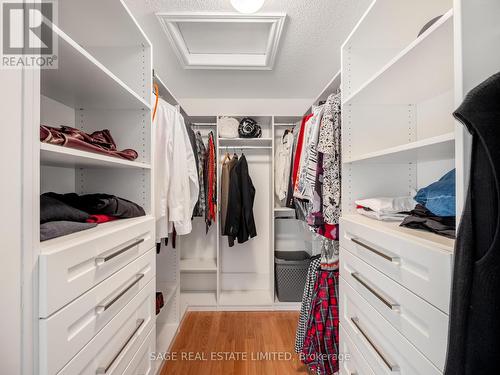 888 Cresta Rider Place, Newmarket, ON - Indoor With Storage