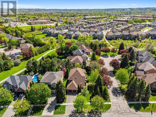 888 Cresta Rider Place, Newmarket, ON - Outdoor With View