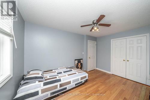 26 Cape Breton Court, Richmond Hill, ON - Indoor Photo Showing Bedroom