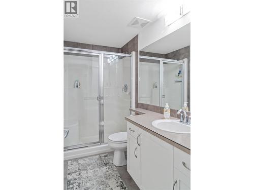 654 Cook Road Unit# 142, Kelowna, BC - Indoor Photo Showing Bathroom