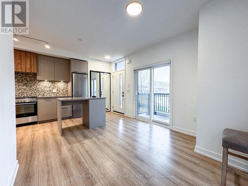 06 - 20 Lagerfeld Drive, Brampton, ON - Indoor Photo Showing Kitchen