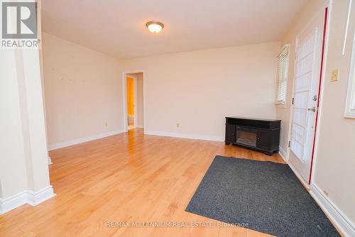 2424 Olde Base Line Road, Caledon, ON - Indoor Photo Showing Other Room