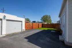Garage - 