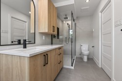 Master Bathroom - 