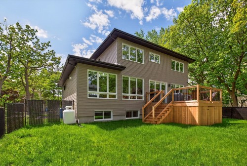 Courtyard - 3 Rue Thomas-Dennis, Notre-Dame-De-L'Île-Perrot, QC - Outdoor With Exterior