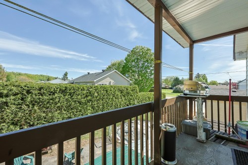 Balcon - 7 Rue Ste-Julie E., Saint-André-Avellin, QC - Outdoor With Exterior