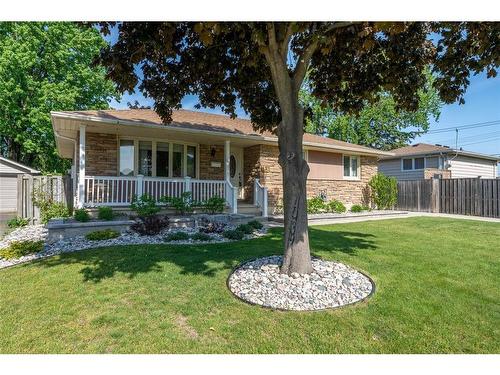 997 WESTMINSTER Drive  Sarnia, ON N7S 3B8