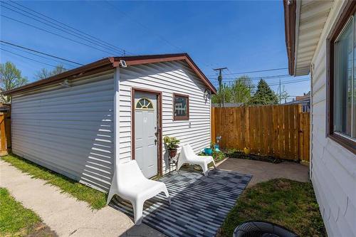 607 Boyd Ave, Winnipeg, MB 