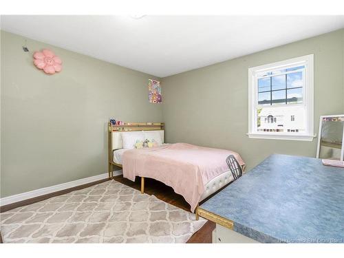 23 Dora Dr, Fredericton, NB 