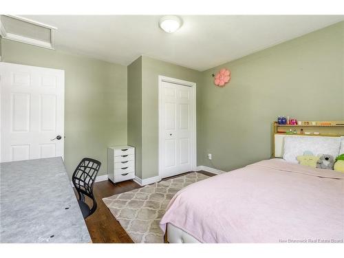 23 Dora Dr, Fredericton, NB 
