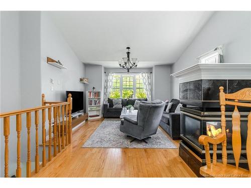 23 Dora Dr, Fredericton, NB 
