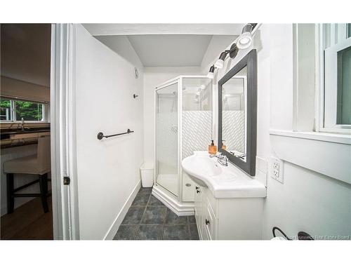 576 Charlotte St, Fredericton, NB 